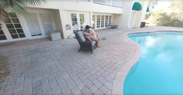 Poolboy gets a PAWG and BBC show Bradley Snoww Jess Boots VRHotwife — photo 2