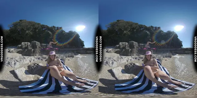 Josie Dildo Masturbating On Public Nude Beach Matty In Background VRgoddess — photo 8