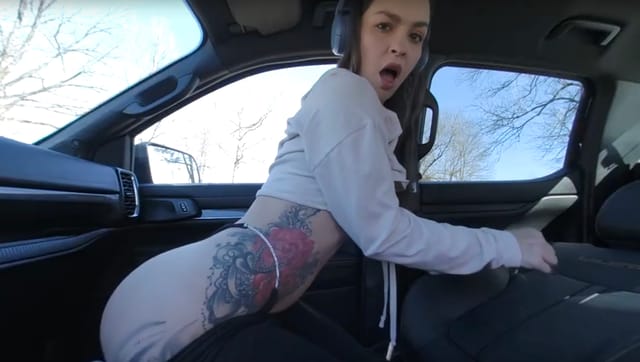 Yessica Pussy Masturbation in The Car Yessica Bunny PS-Porn — photo 28