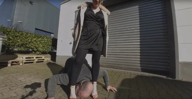 Sabdeluxe - Outdoor Footdate Sabdeluxe VR — photo 3
