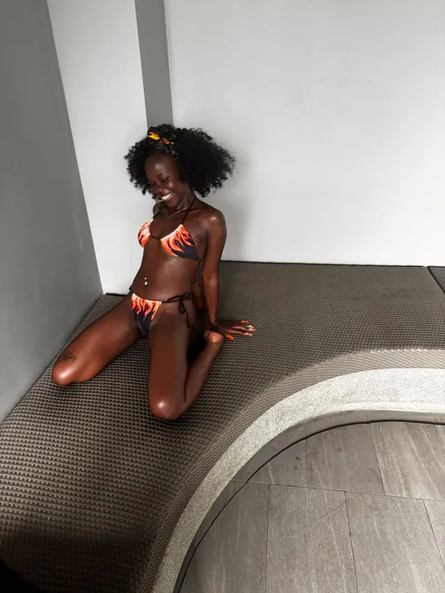 Black ASS Amelia STAR - TEASING vol.3 (Black ASS AFRICAN in THAILAND) Vagina Reality — photo 10