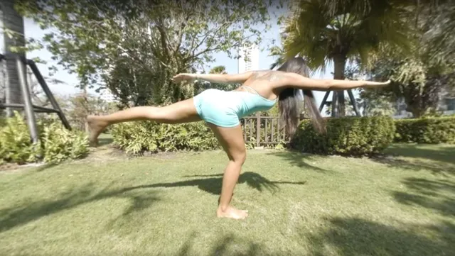 Erotic Yoga Compilation Cherry Lee FitLoversVR — photo 2