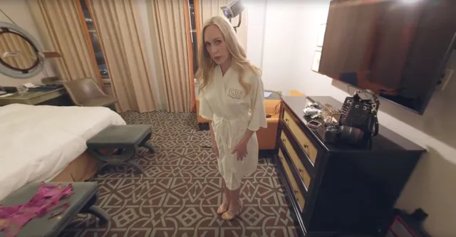 Sierra Spunk Gives You A Photoshoot VRHotwife vr porn video1 — photo 6